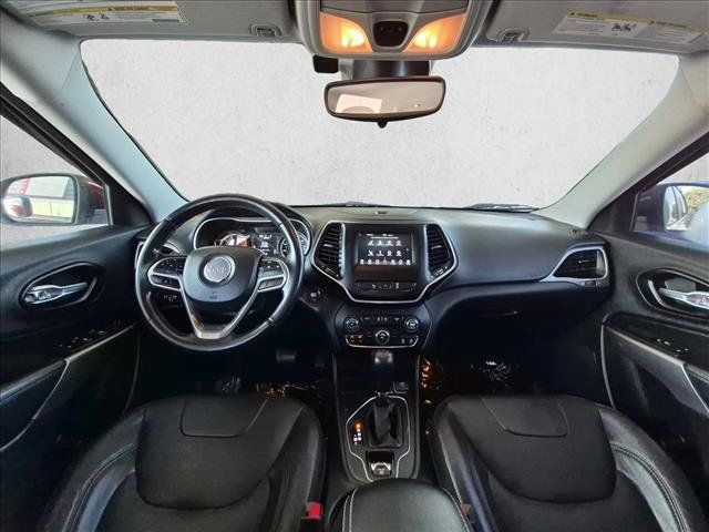Used 2021 Jeep Cherokee Latitude Lux FWD image 17