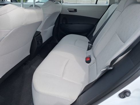 Used 2026 Toyota Corolla Cross L FWD image 28