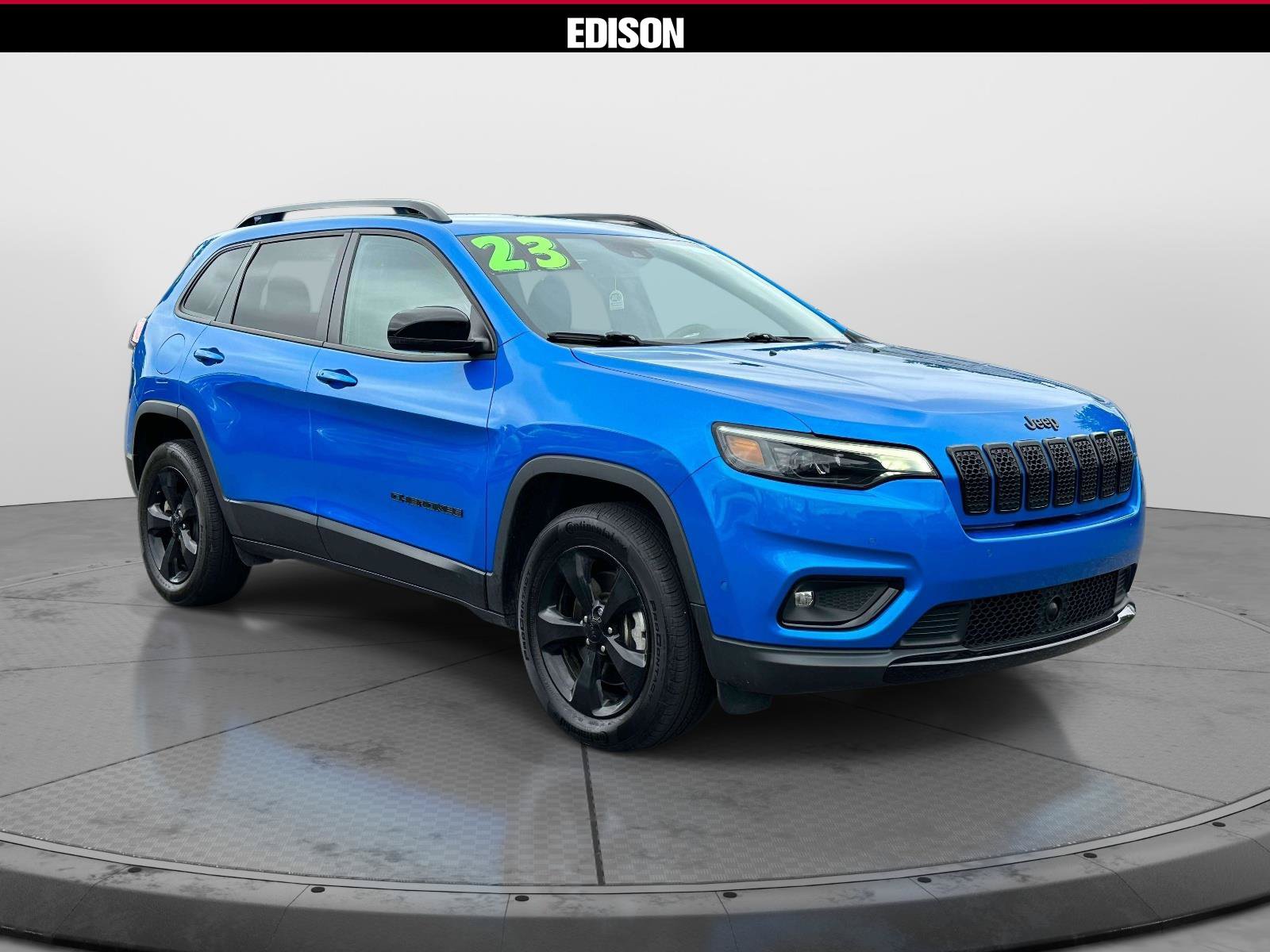 Used 2023 Jeep Cherokee Altitude Lux AWD/4WD image 1