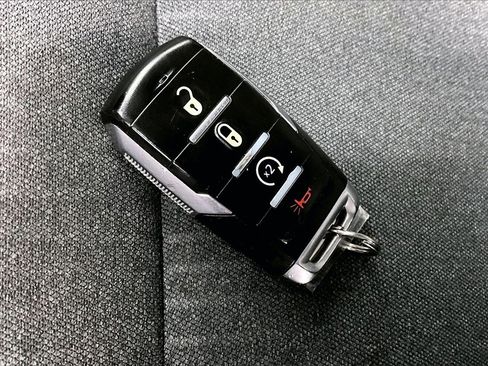 Used 2022 RAM 1500 Big Horn image 10