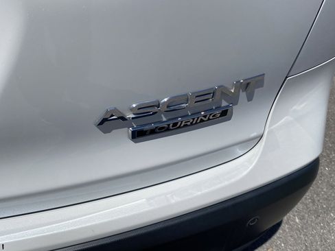 Certified 2022 Subaru Ascent Touring AWD/4WD image 27