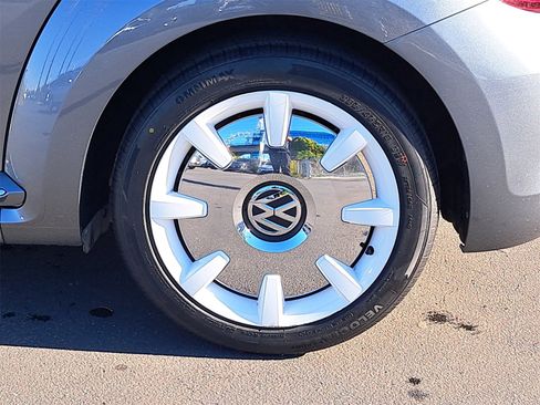 Used 2019 Volkswagen Beetle 2.0T Final Edition SEL image 33