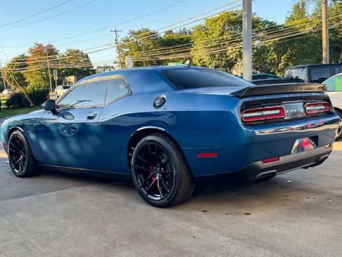 Used 2023 Dodge Challenger SRT Hellcat RWD image 4