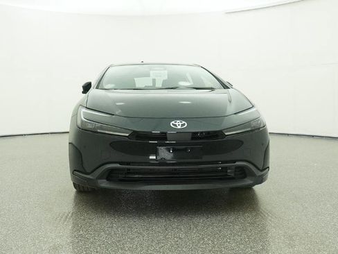 New 2026 Toyota Prius LE image 18