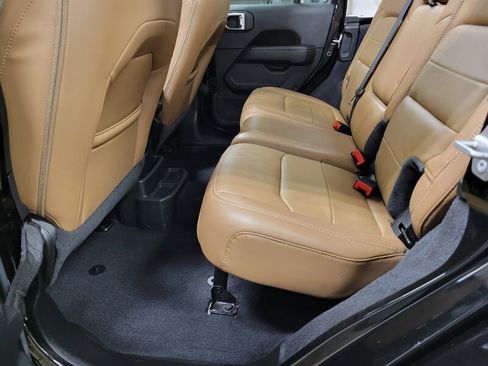 Used 2021 Jeep Wrangler Unlimited Sahara AWD/4WD image 76