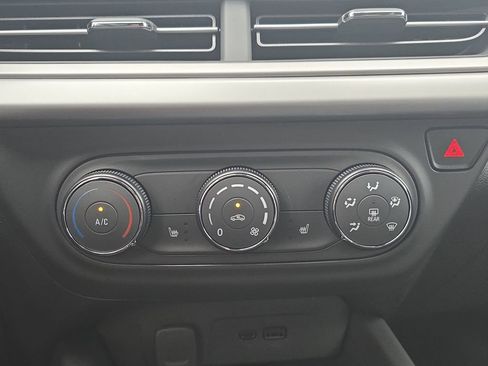 New 2026 Chevrolet Trax LS w/ LS Convenience Package image 24