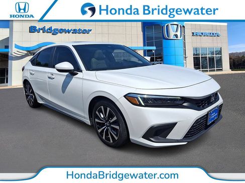 Used 2024 Honda Civic EX-L image 1