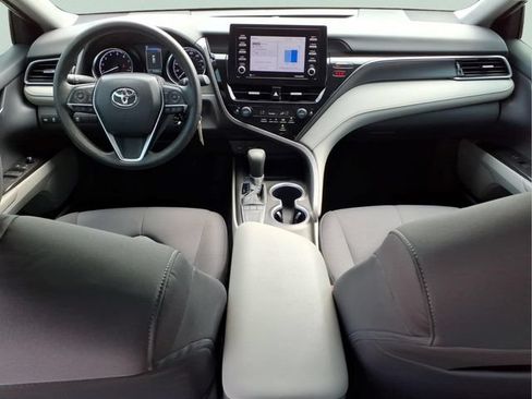 Used 2023 Toyota Camry LE FWD image 21