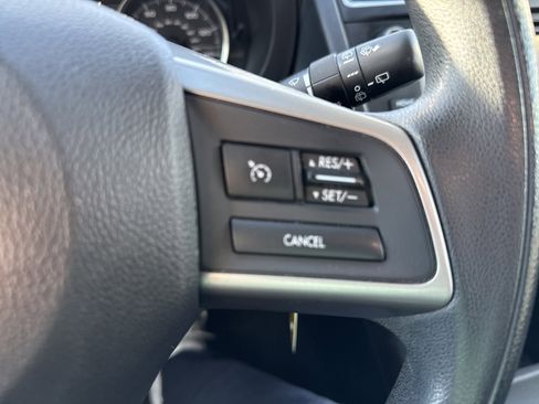 Used 2015 Subaru Impreza 2.0i AWD/4WD image 16