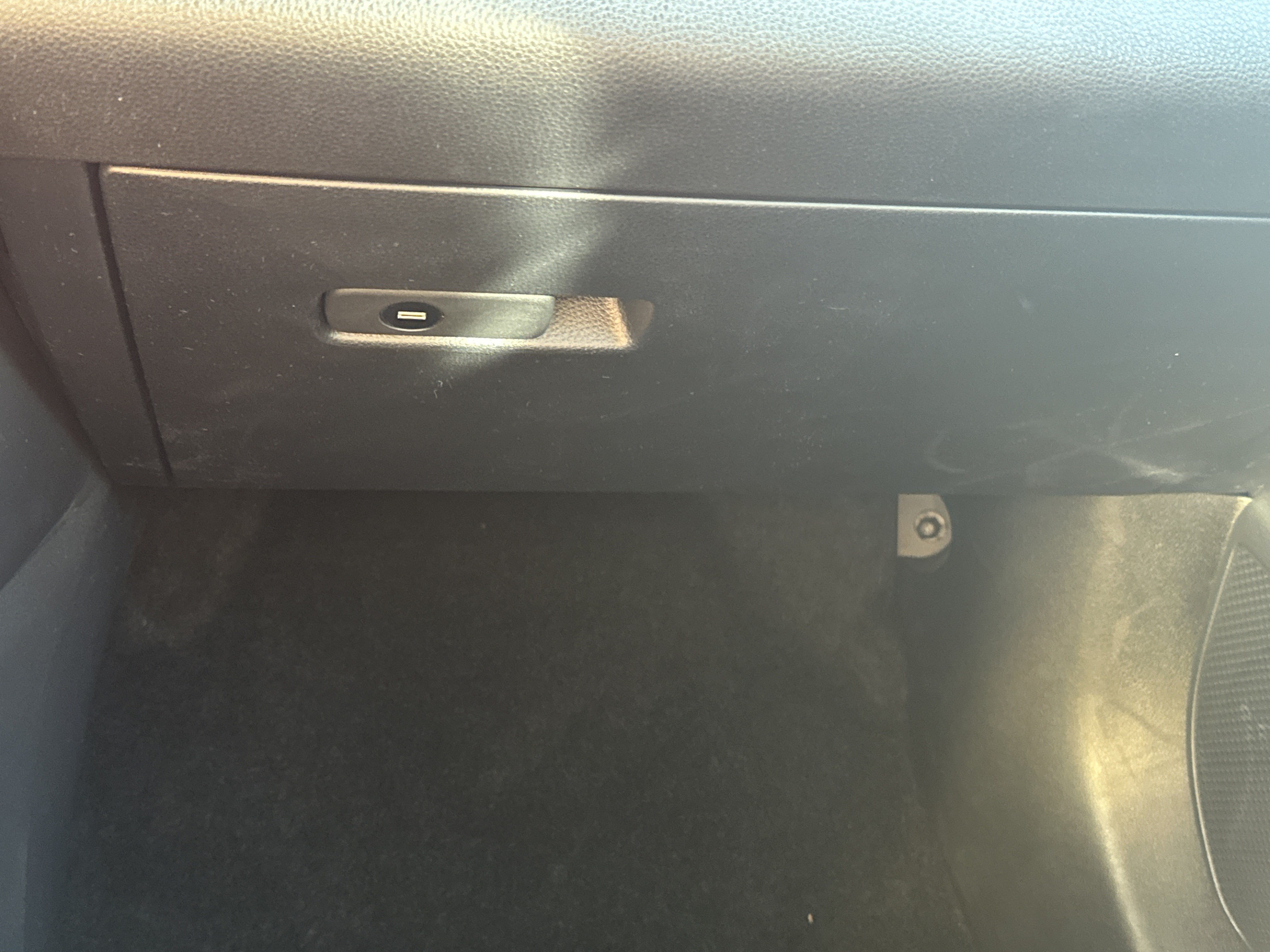 Used 2026 Toyota RAV4 AWD Plug-in Hybrid image 26