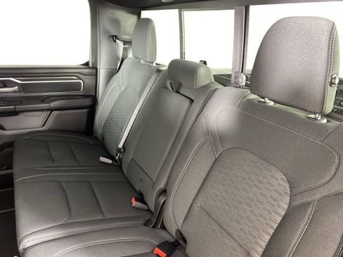 New 2026 RAM 1500 Big Horn AWD/4WD image 32