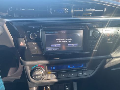 Used 2015 Toyota Corolla S image 66