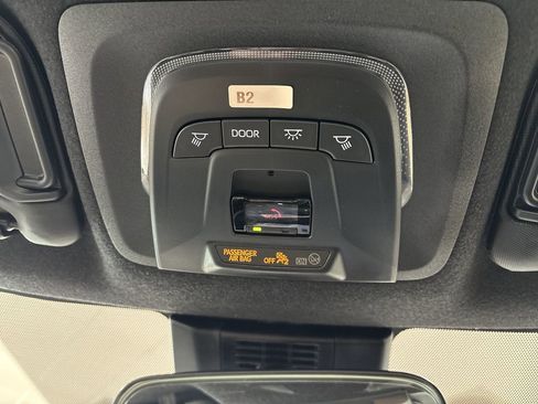 Certified 2025 Toyota Corolla SE image 16