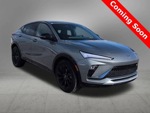 Used 2024 Buick Envista Sport Touring w/ Convenience I Package image 8