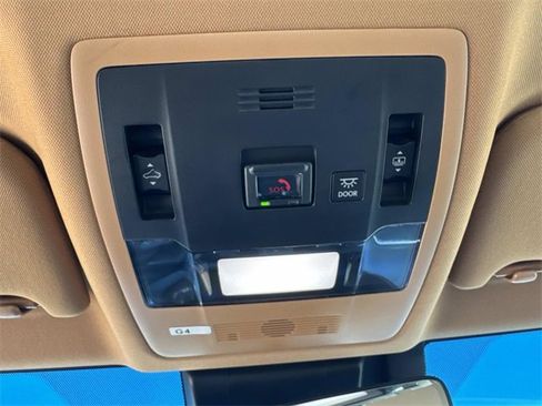 Certified 2025 Lexus ES 350 Luxury image 23