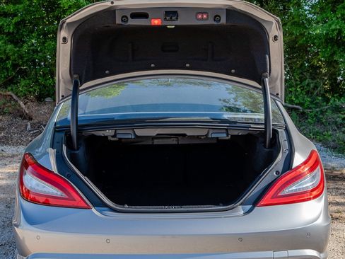 Used 2014 Mercedes-Benz CLS 550 image 9