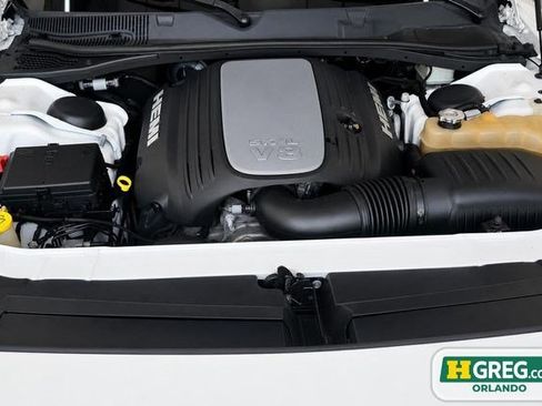 Used 2019 Dodge Challenger R/T RWD image 18