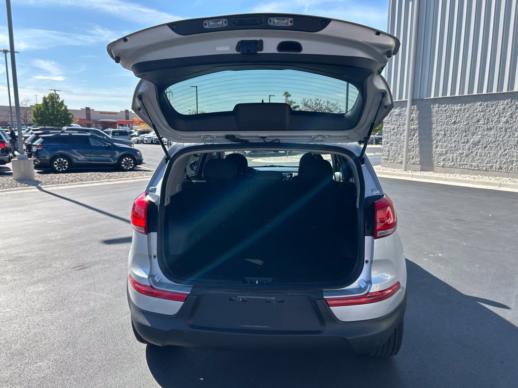Used 2016 Kia Sportage LX AWD/4WD image 18