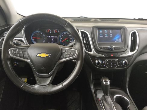 Used 2018 Chevrolet Equinox LT FWD image 22