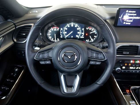 Used 2023 MAZDA CX-9 Signature image 18