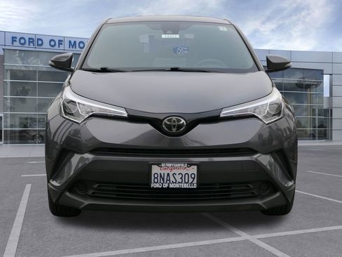 Used 2019 Toyota C-HR LE image 8