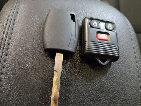 Used 2016 Ford Escape S image 32