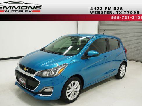 Used 2019 Chevrolet Spark LT image 1