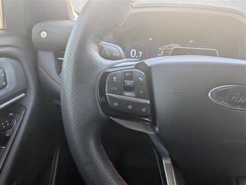 Used 2025 Ford Explorer ST-Line image 13