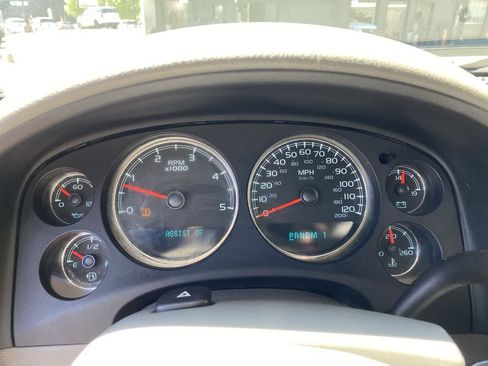Used 2008 GMC Sierra 2500 SLT w/ Sun And Navigation Package AWD/4WD image 27