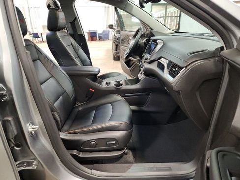 Used 2024 GMC Terrain AT4 AWD/4WD image 31