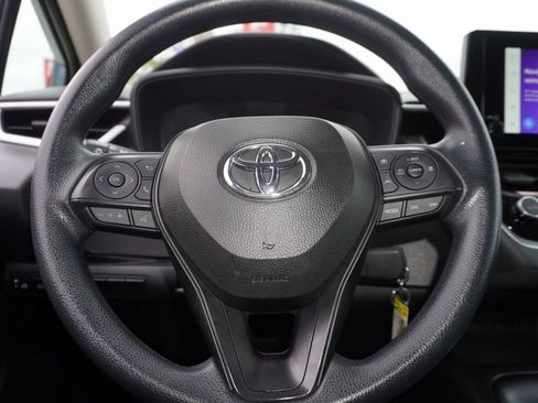 Certified 2025 Toyota Corolla LE image 19