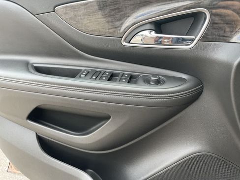 Used 2016 Buick Encore AWD image 37