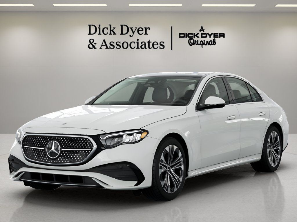 Used 2026 Mercedes-Benz E 350 Sedan image 4