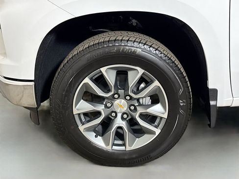 New 2026 Chevrolet Silverado 1500 LT RWD image 19