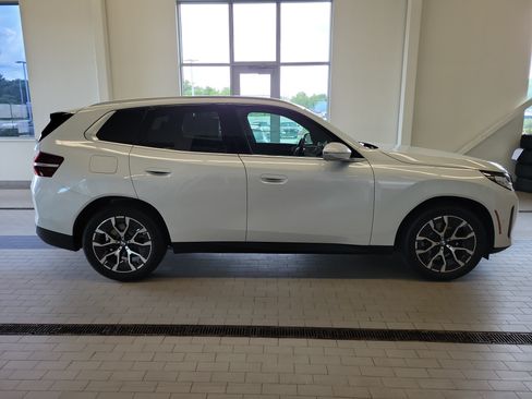 New 2026 BMW X3 xDrive30i w/ Convenience Package AWD/4WD image 8