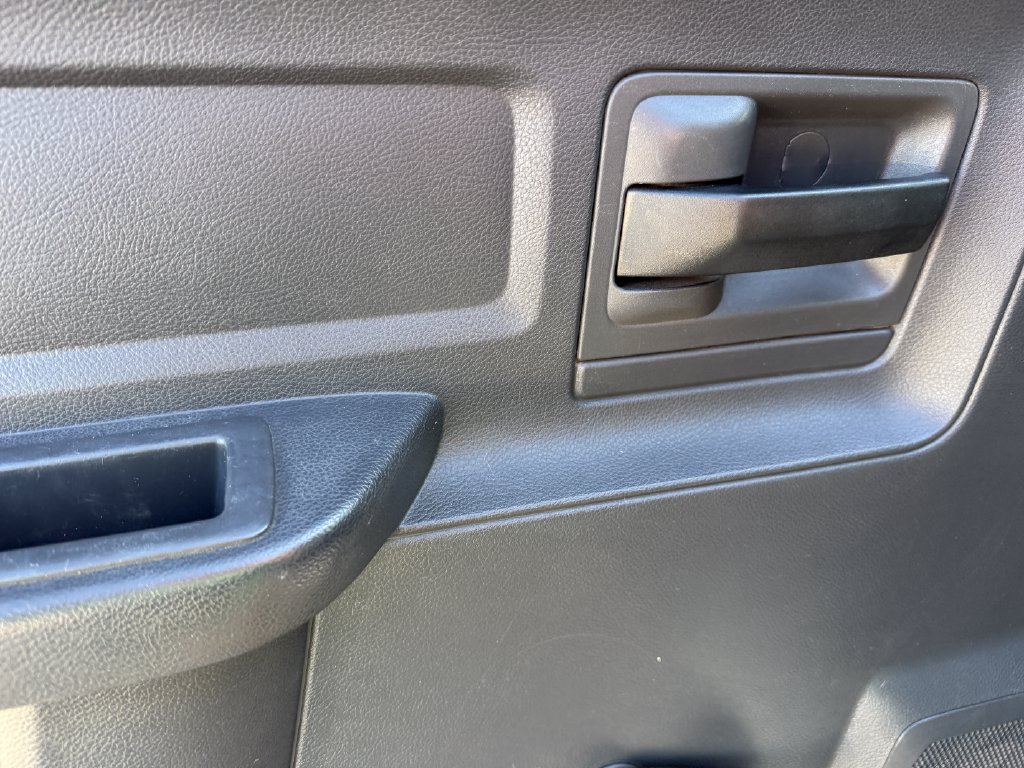 Used 2010 Dodge Ram 2500 Truck ST w/ ST Popular Equipment Group AWD/4WD image 25