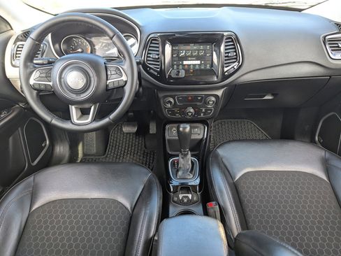 Used 2021 Jeep Compass Latitude w/ Sun and Sound Group image 16