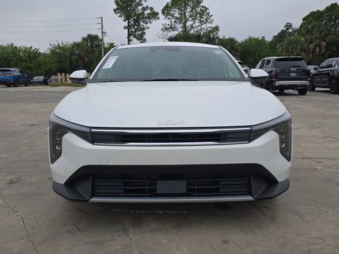 New 2025 Kia K4 EX image 3