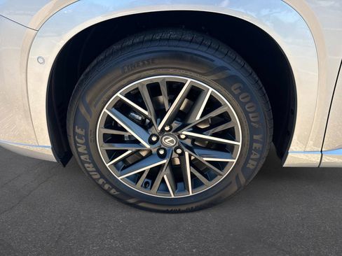 New 2026 Lexus TX 350 FWD image 10