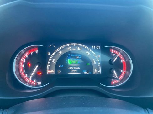 Used 2024 Toyota RAV4 XLE Premium image 18