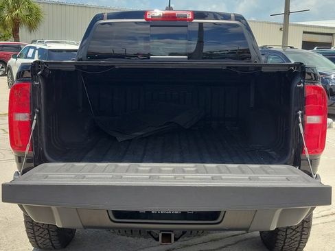 Used 2022 Chevrolet Colorado ZR2 AWD/4WD image 14