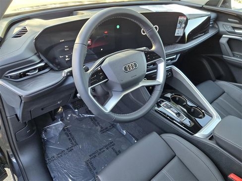 New 2025 Audi Q5 Premium Plus image 19
