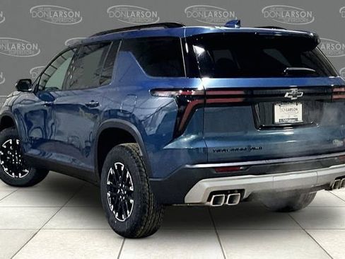 New 2026 Chevrolet Traverse Z71 w/ Enhanced Driving Package AWD/4WD image 3