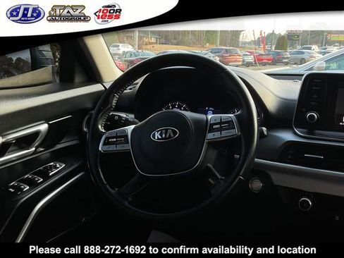 Used 2020 Kia Telluride LX image 17