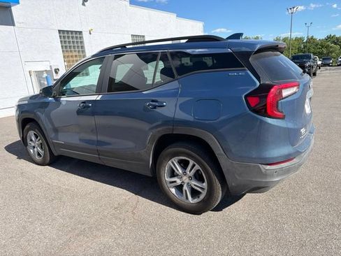 Used 2024 GMC Terrain SLE w/ Driver Convenience Package AWD/4WD image 26