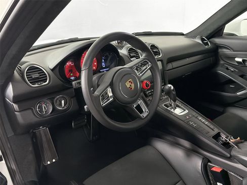 Certified 2025 Porsche 718 Cayman GTS RWD image 4