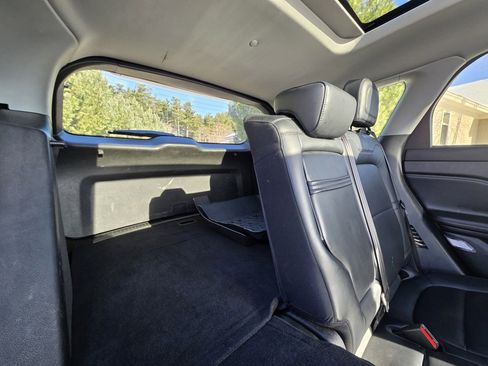 Used 2022 Lincoln Corsair AWD w/ Premium Package image 23