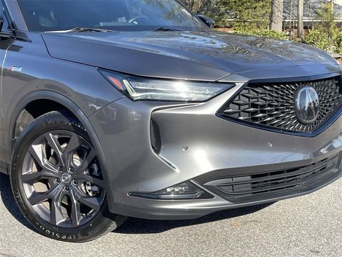 Used 2023 Acura MDX A-Spec image 9