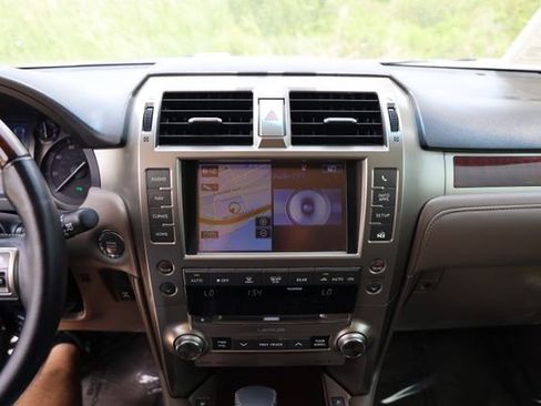 Used 2019 Lexus GX 460 Premium AWD/4WD image 20
