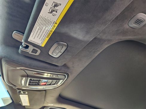 New 2025 Jeep Grand Cherokee Summit image 18